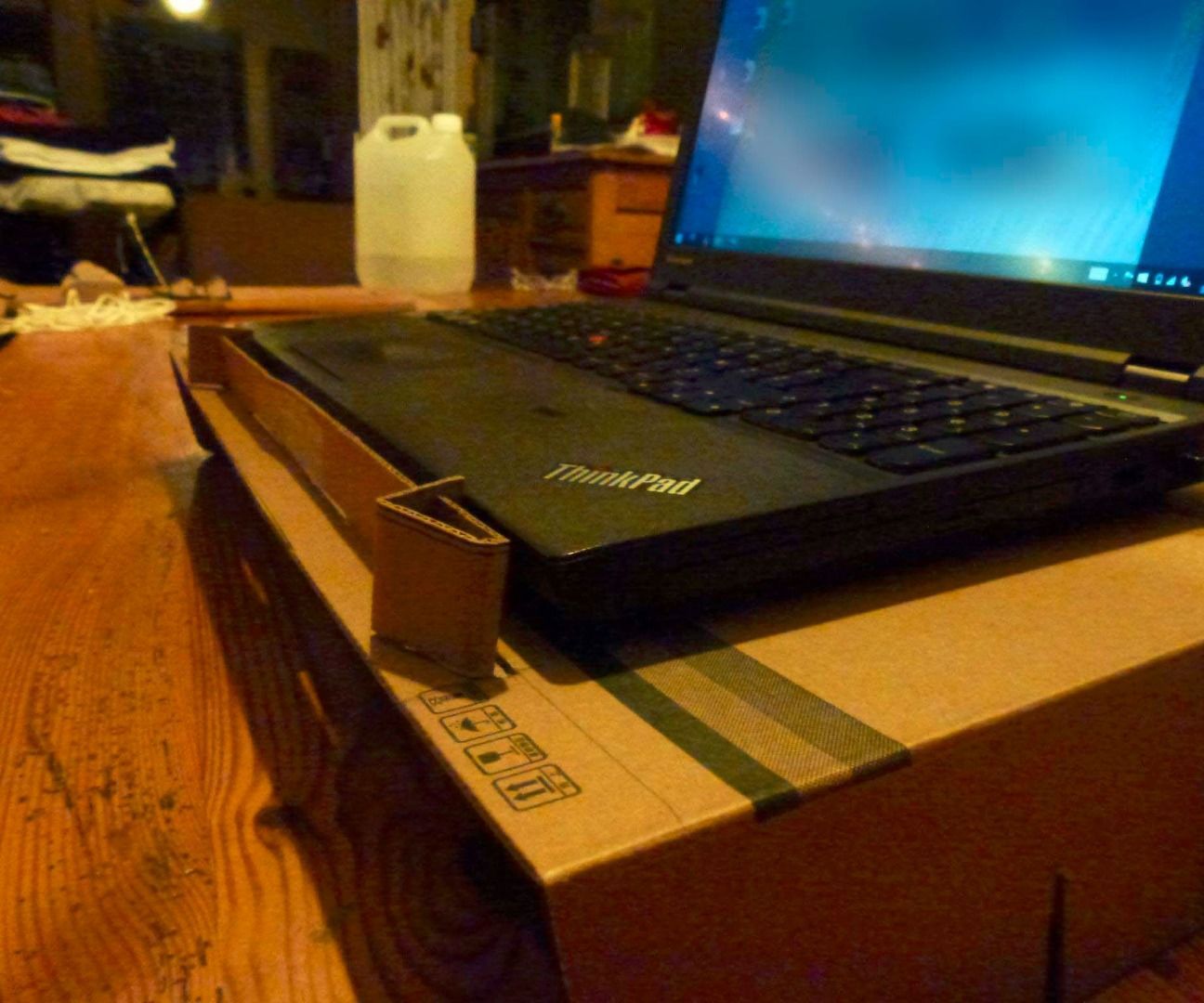 How to make a computerstand out of a computerbox