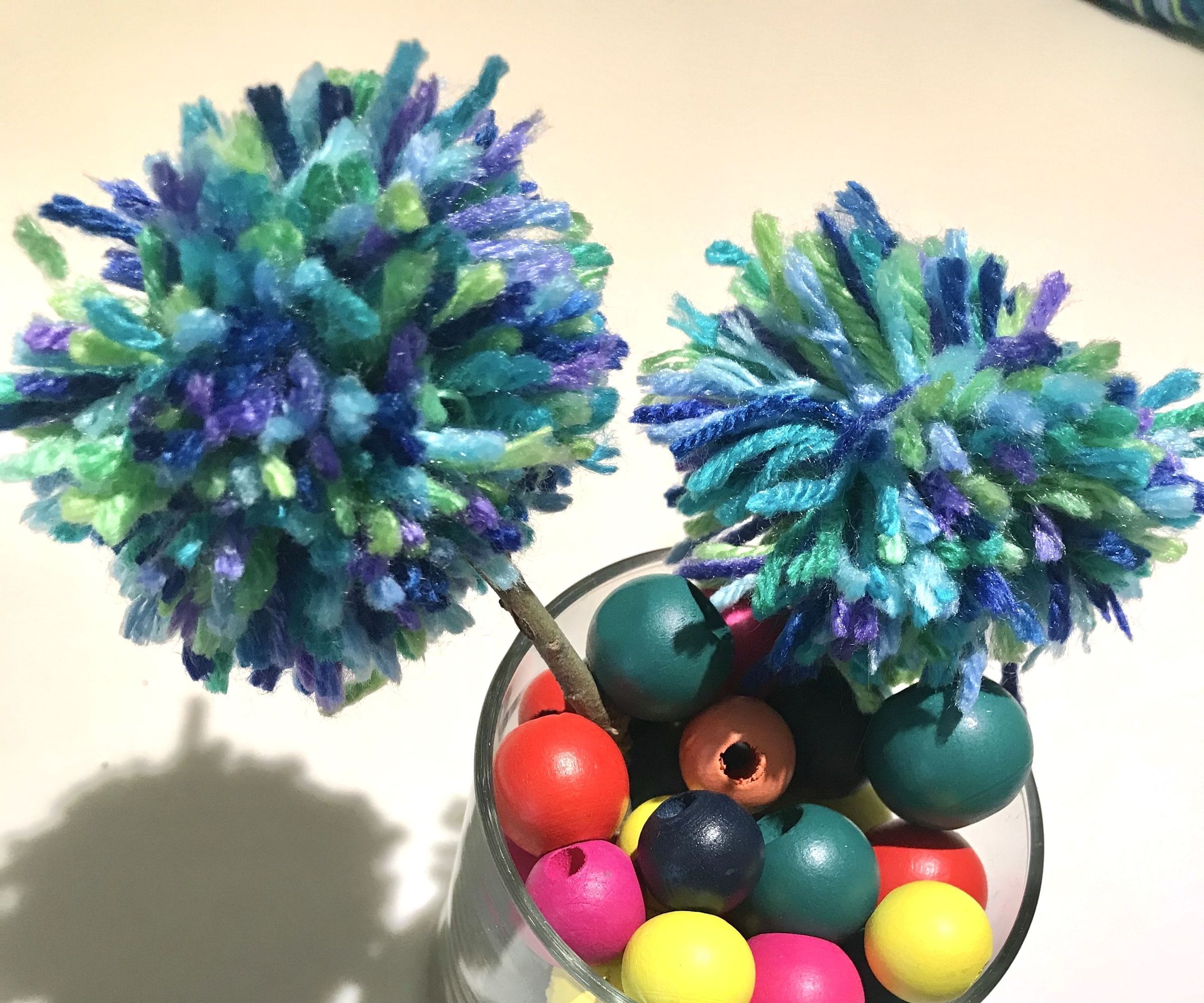 Yarn Pom-Pom Flowers