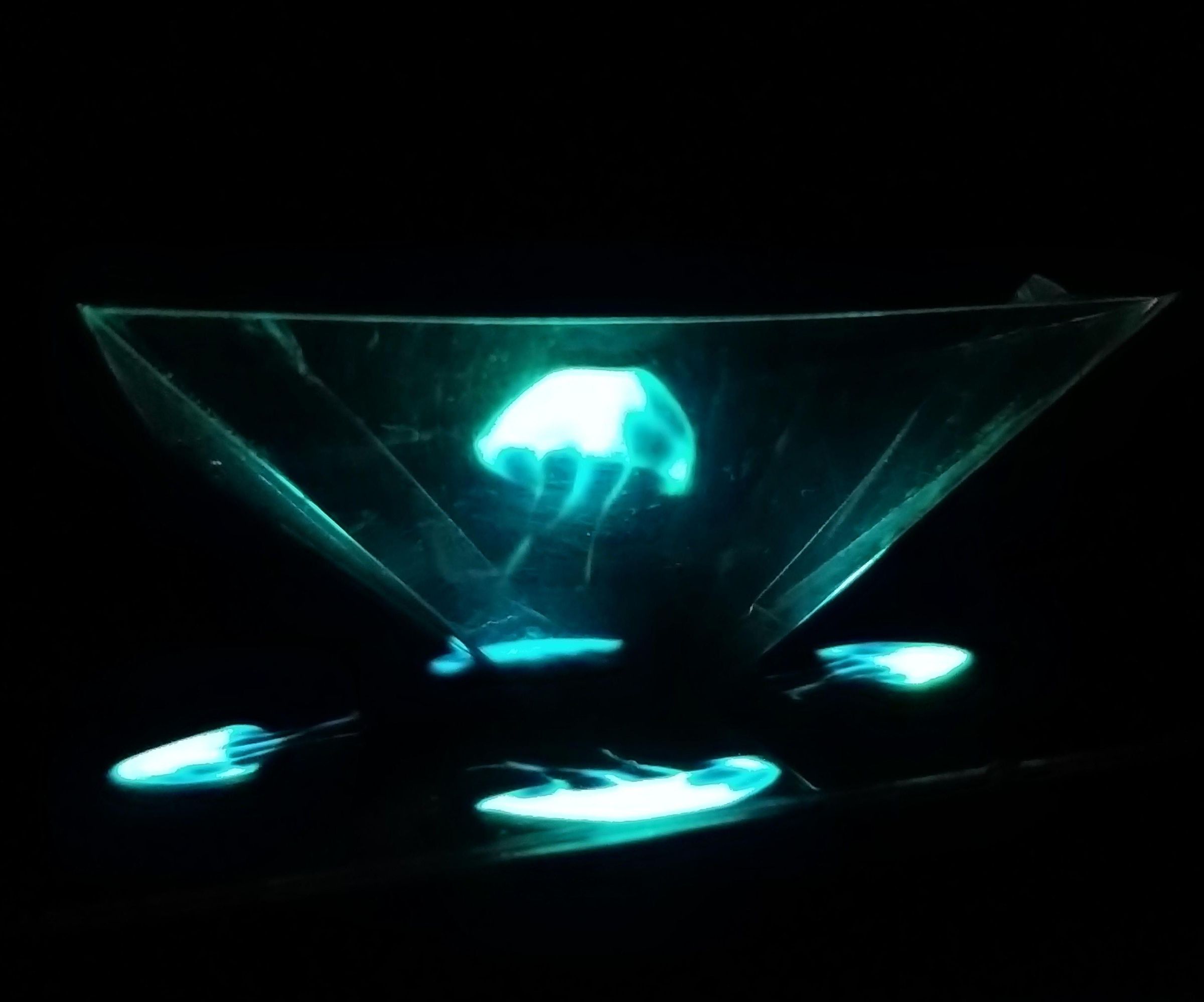 Holographic Display From Simple Materials