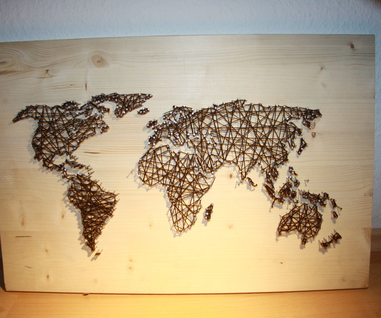 String and Nail Art  `World Map´