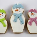 Snowman matryoshka (nesting doll) cookies