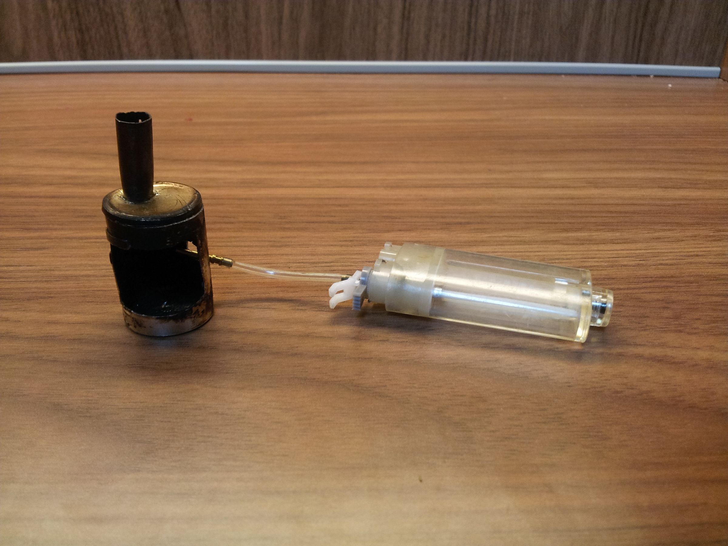 Miniature Gas Stove Out of Perfume Cans