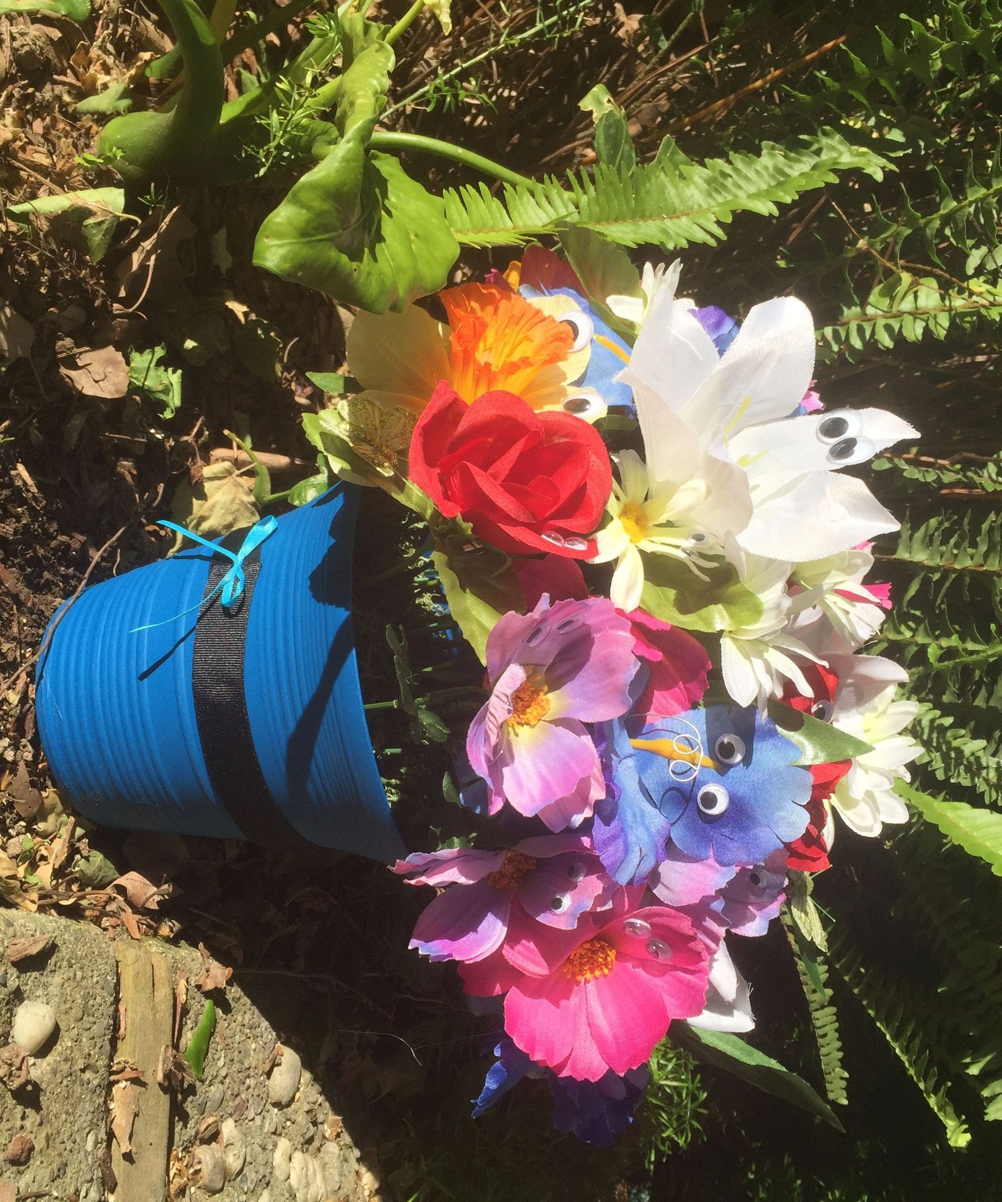 DIY Alice in Wonderland Flowers