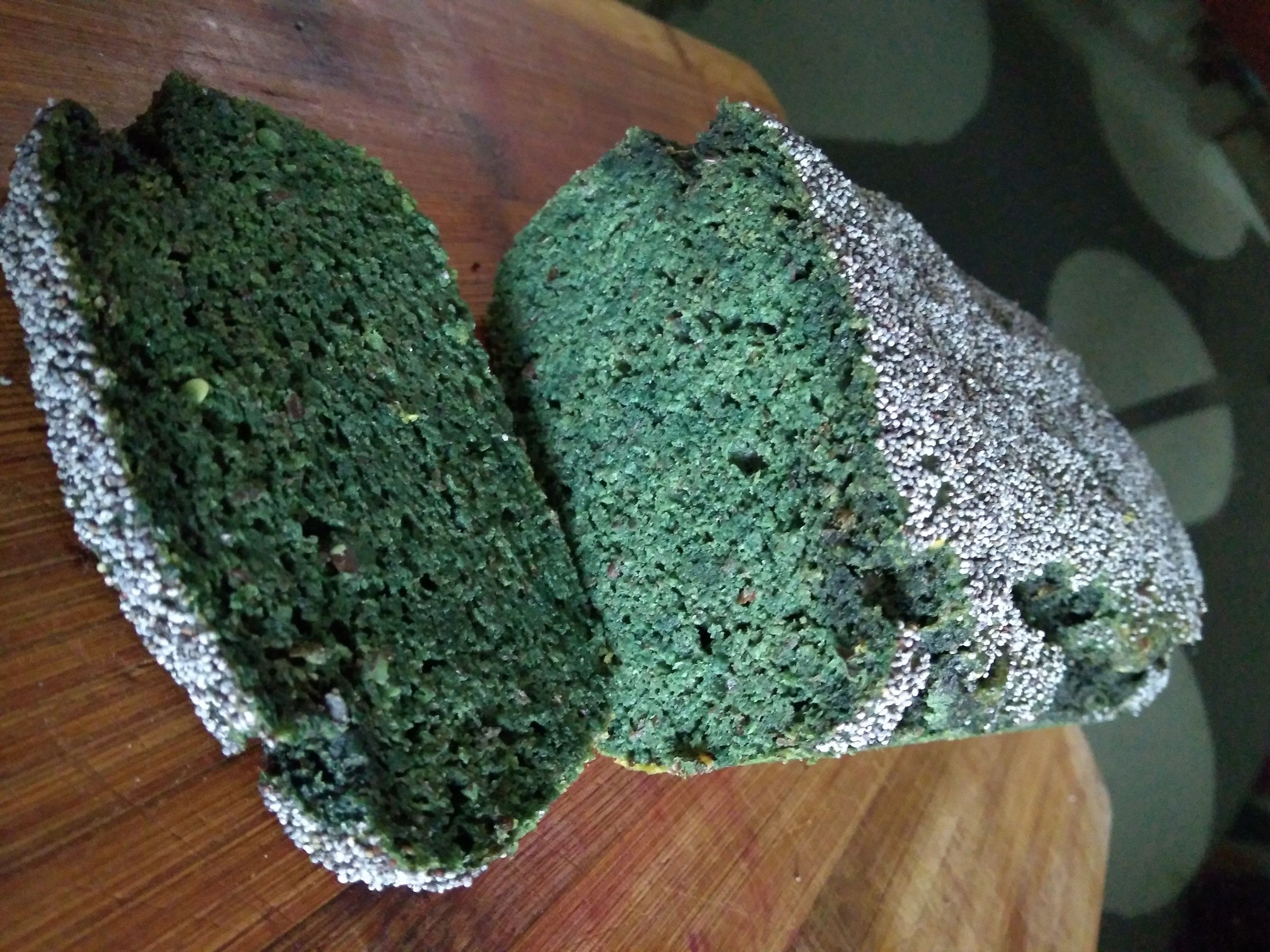 GREEN Gluten Free Garlic Bread (keto Friendly)