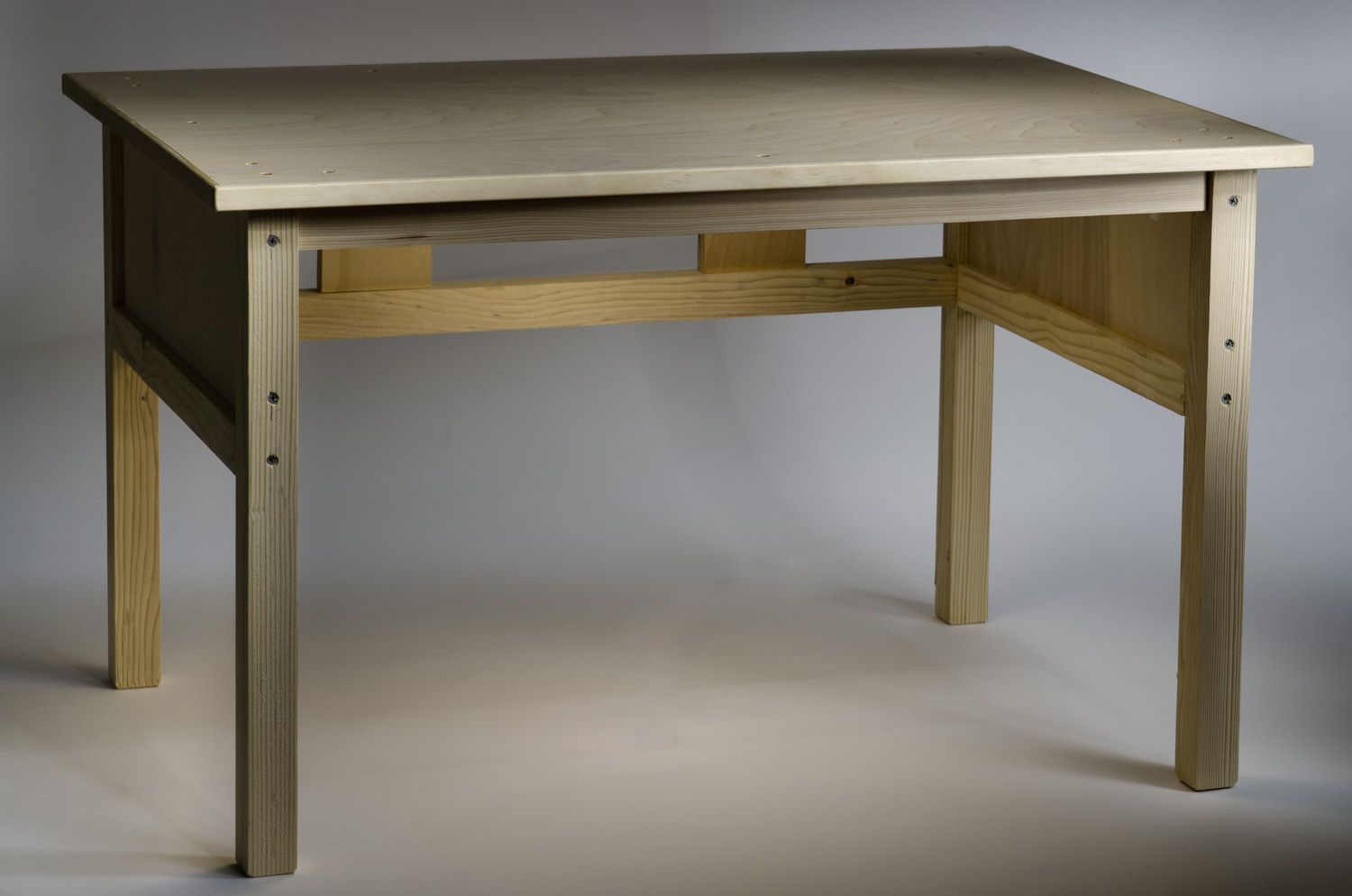 Simple Shelf for a Closet - TechShop