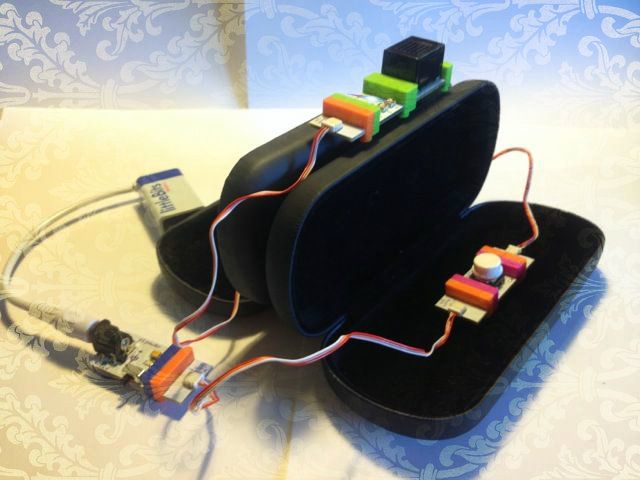 Little-Bits Two Way Morse Code