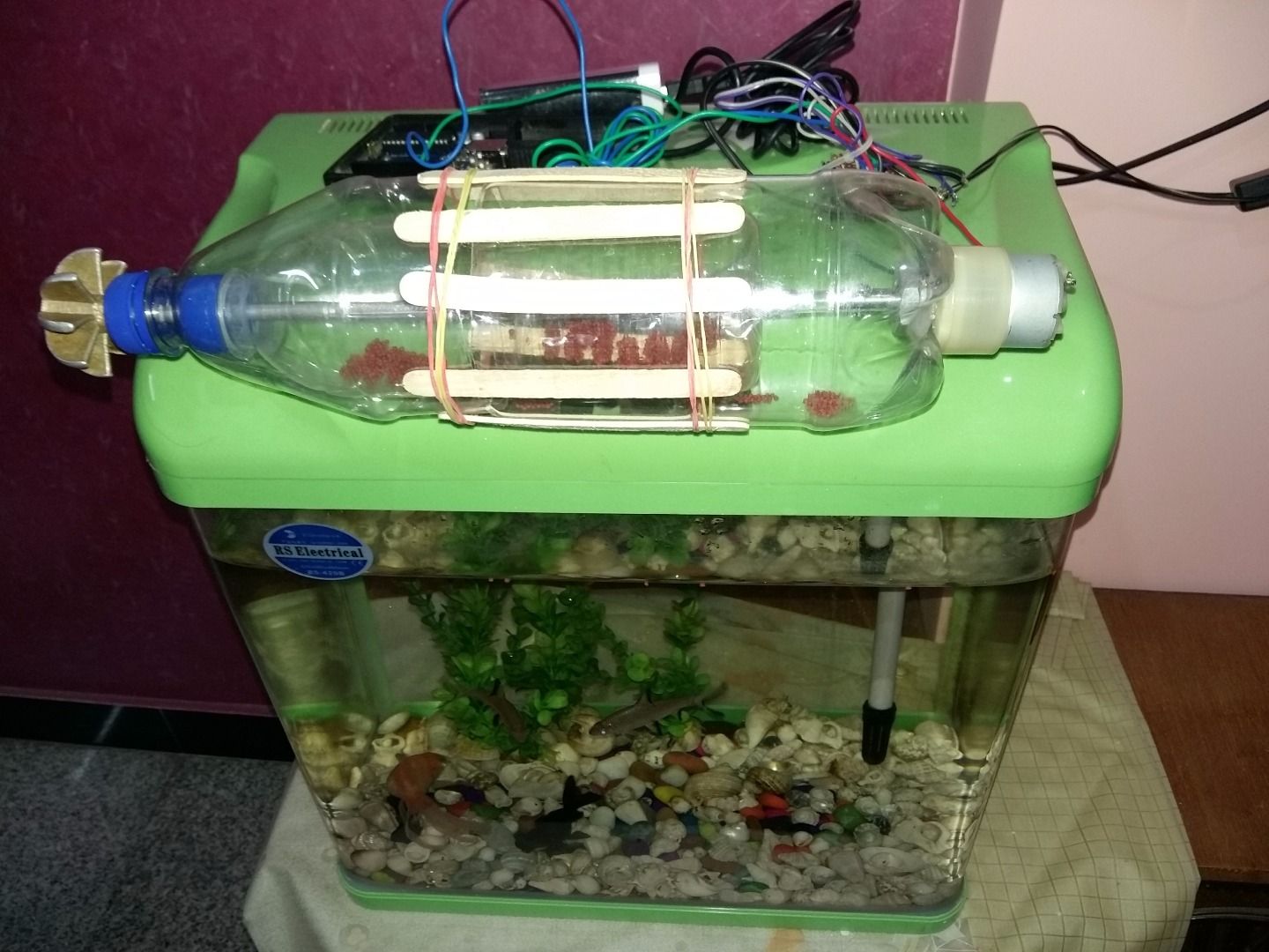 Simplest Automatic Fish Feeder 6 Steps (with Pictures) Instructables