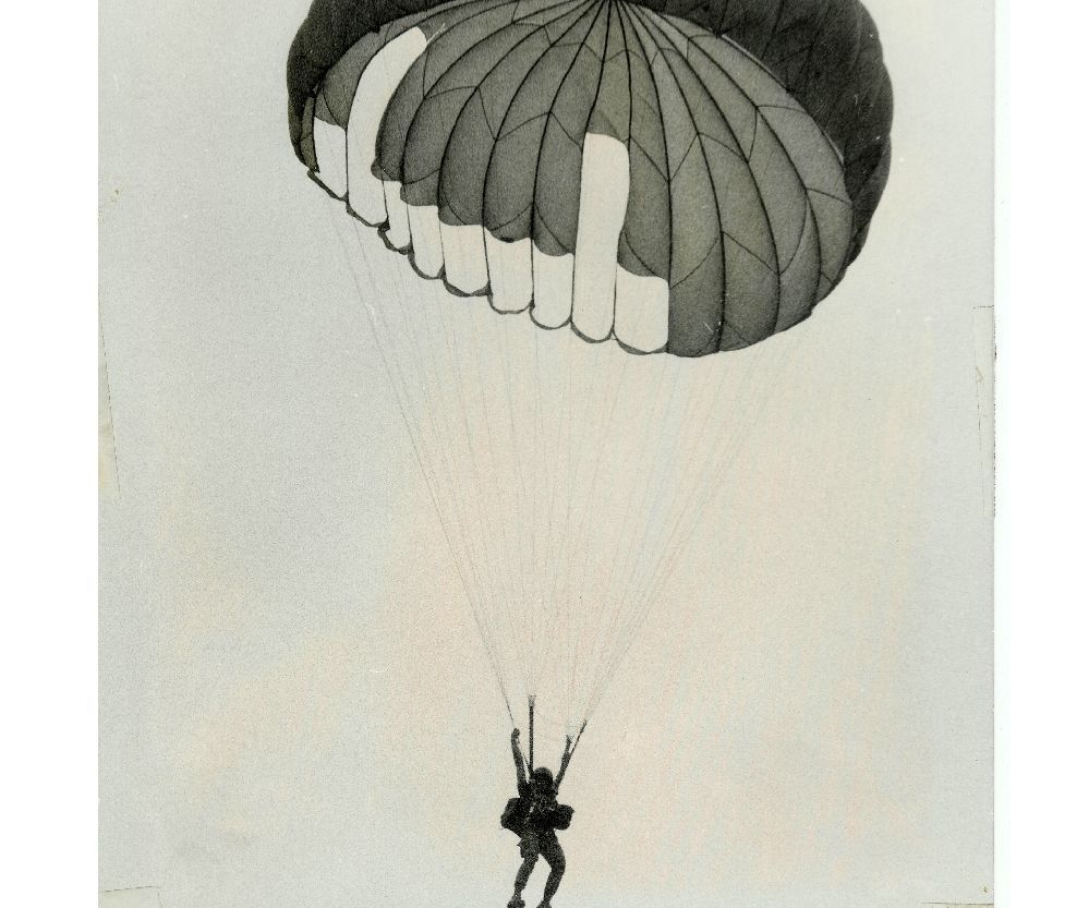 Tie One On! the (Para) Cord of Many Uses