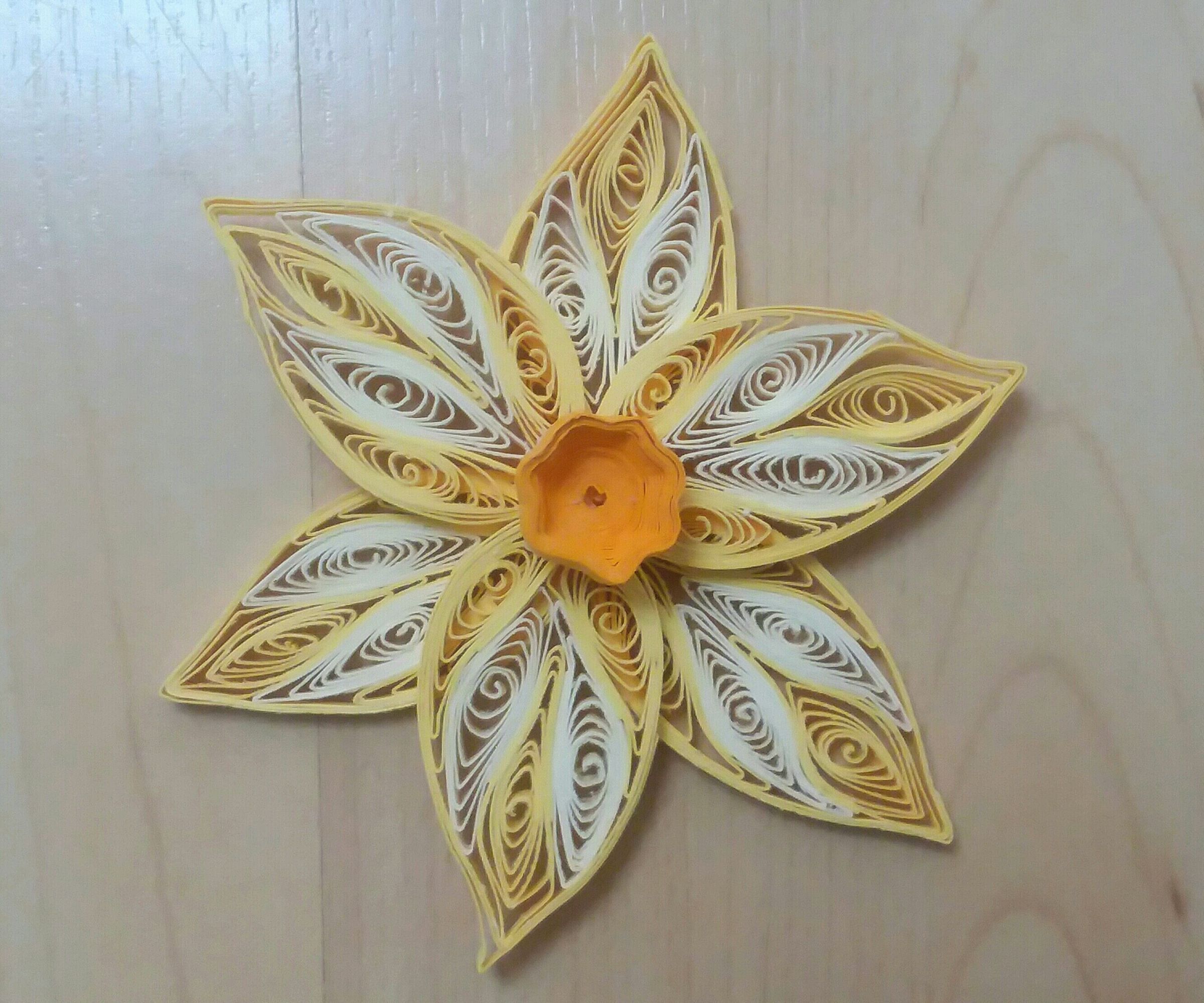 Quilled Daffodil