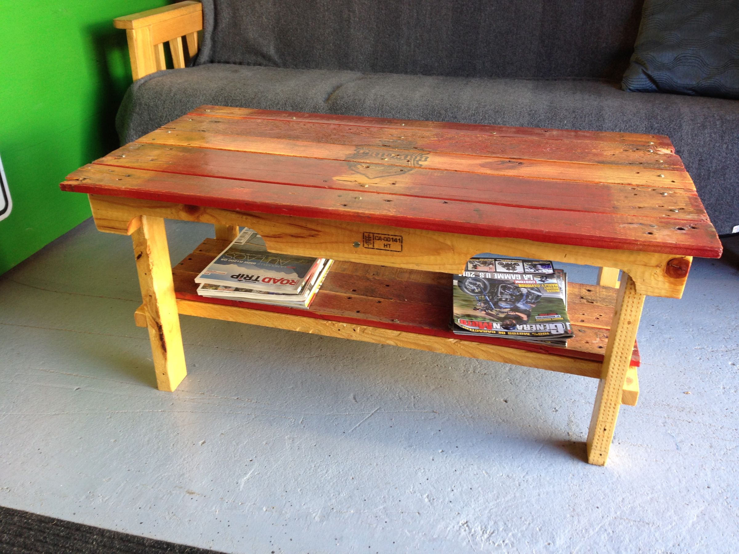 Nice Pallet Coffee Table - Image 1