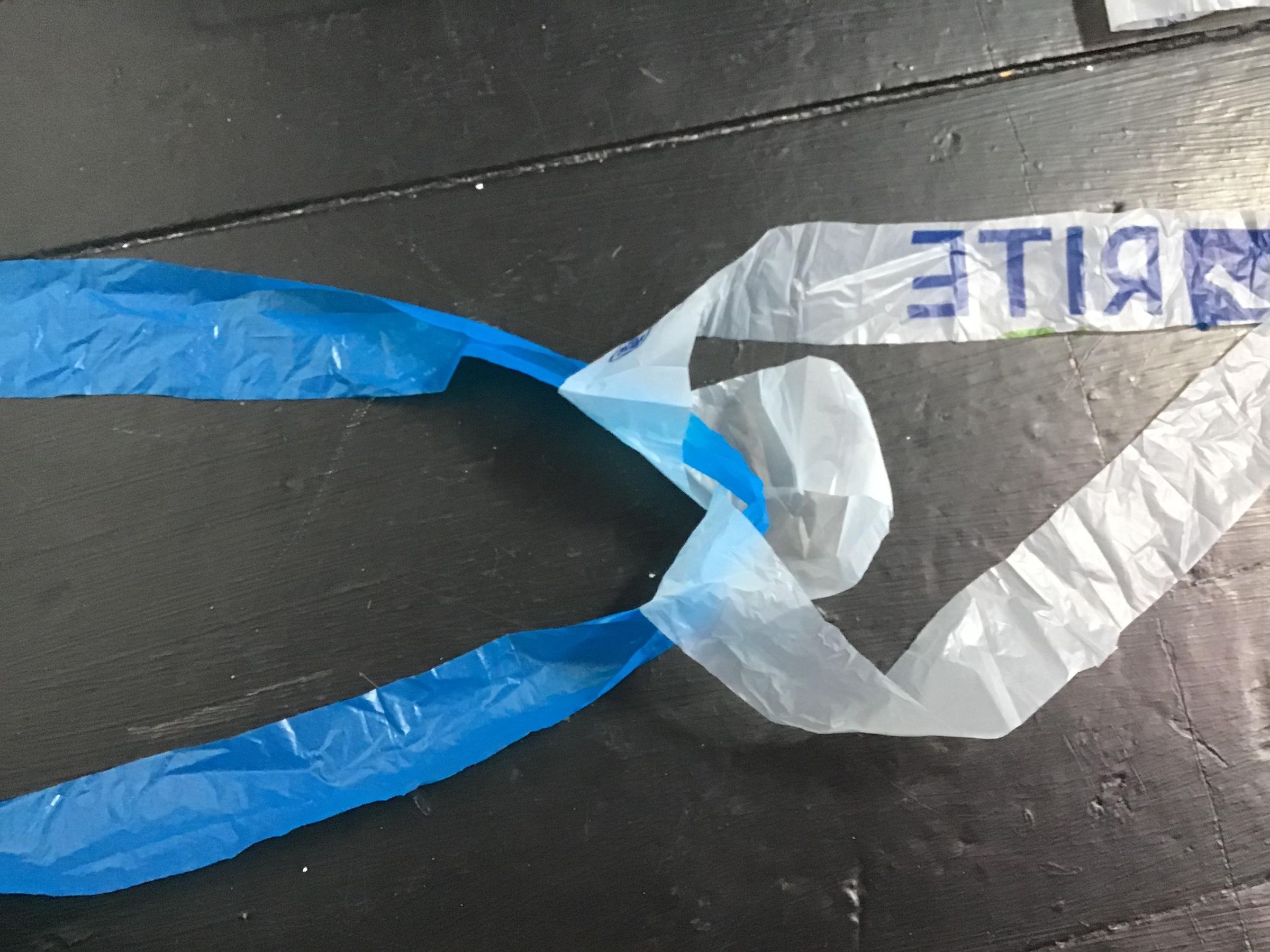 Reusable Bag Made From Plastic Bags 8 Steps (with Pictures