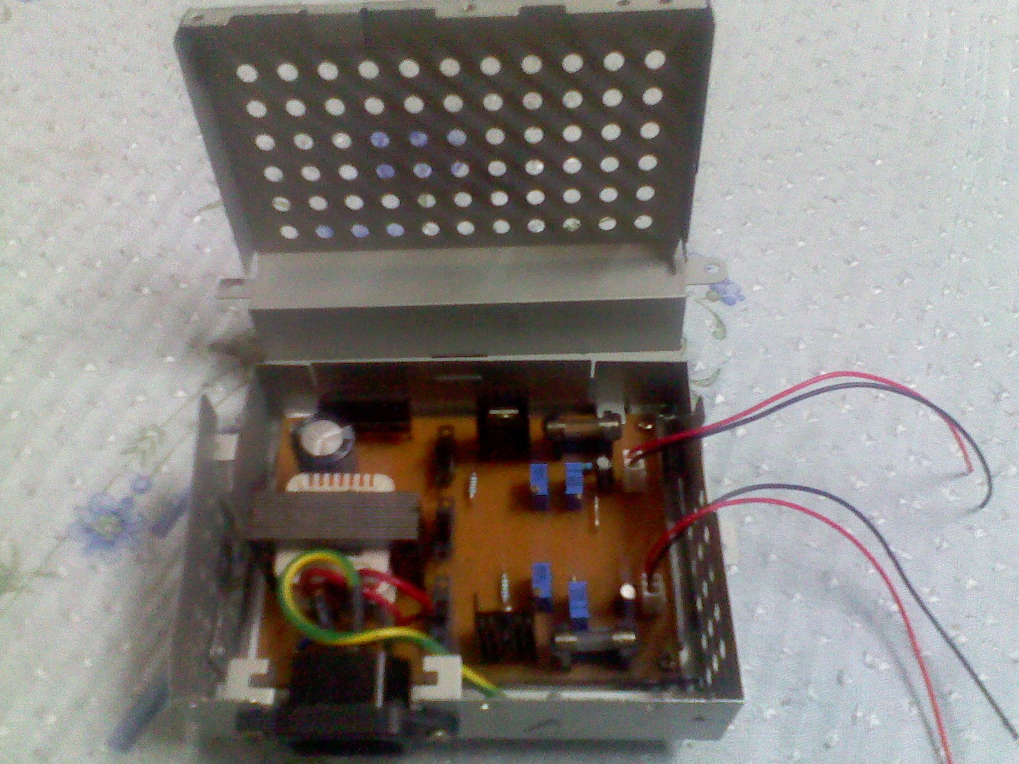 Power Supply (+-5vconst & 0-+-12v Variable)