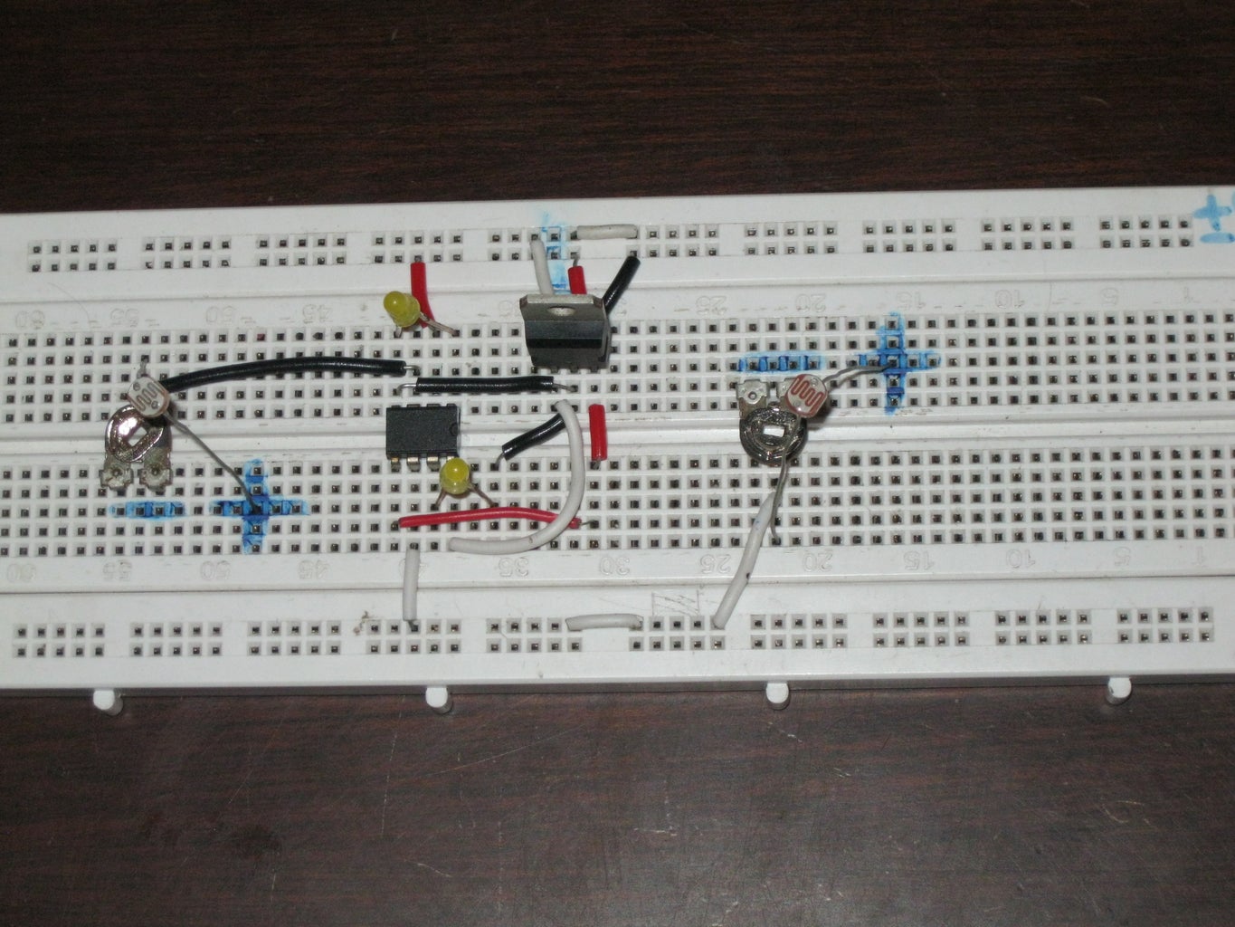 How to Make an Light Sensor and Dark Sensor : 4 Steps Circuit Diagram