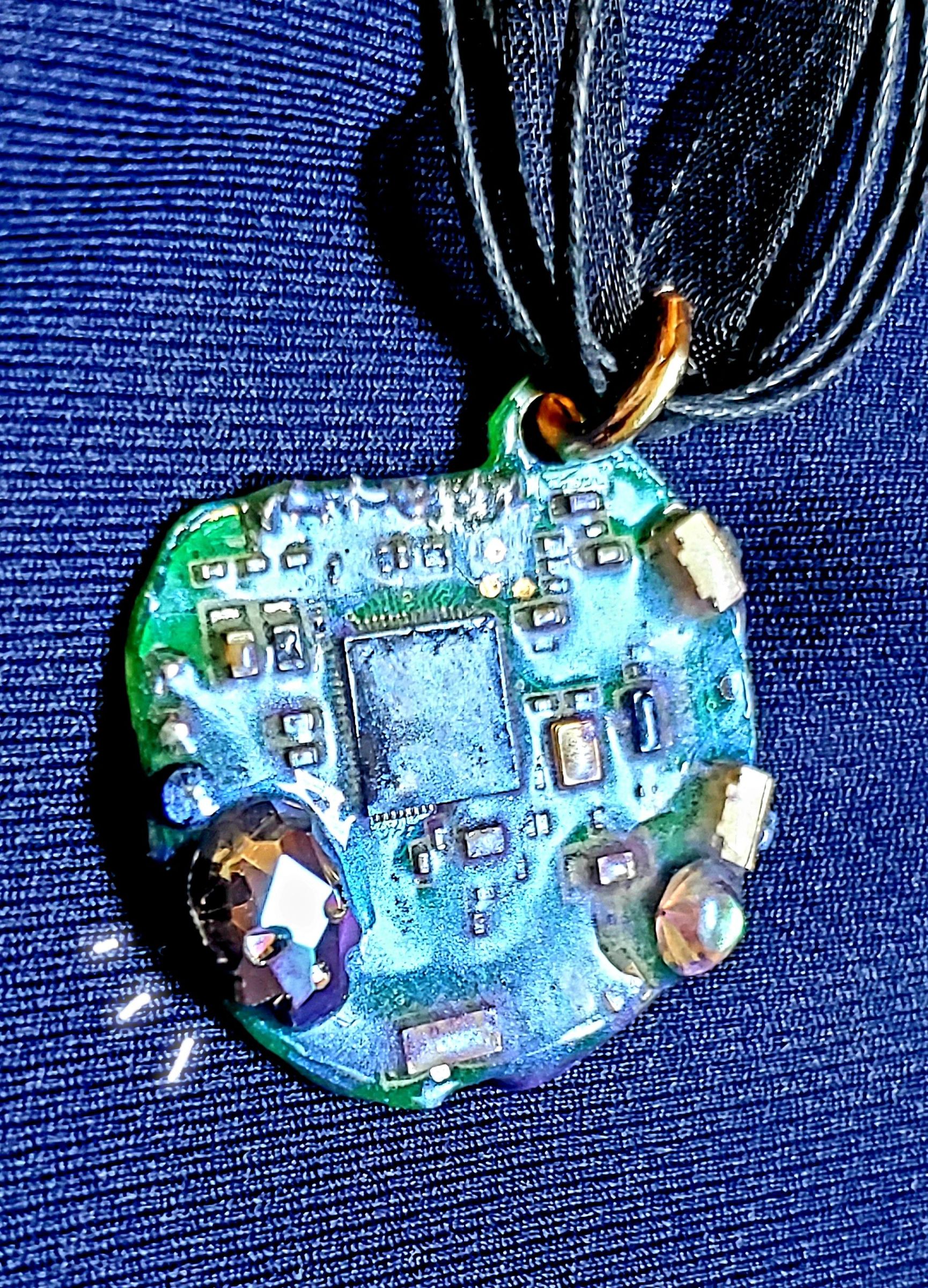 Circuit Board Jewelry 4 Steps (with Pictures) Instructables
