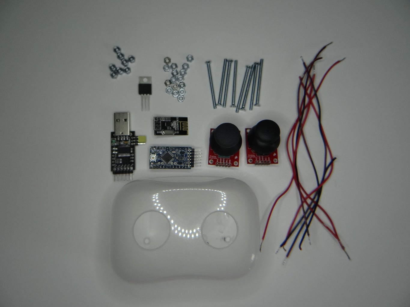 RC Tank With a Moving FPV Camera : 9 Steps (with Pictures) - Instructables