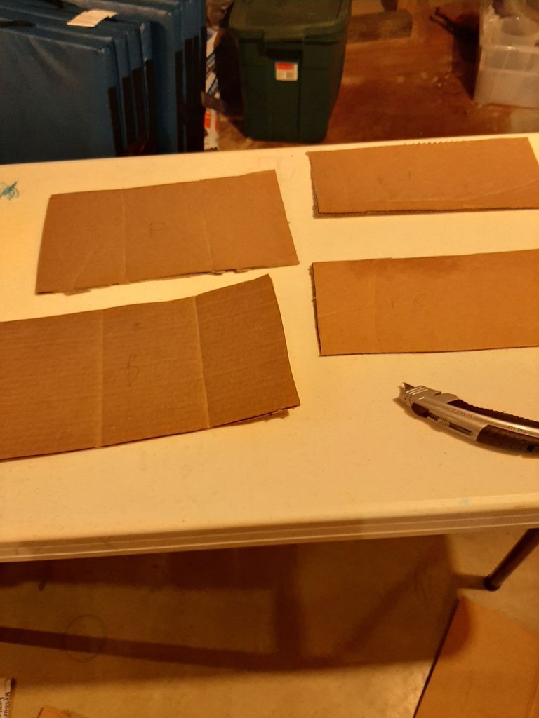 Hot Glue Cardboard House 5 Steps