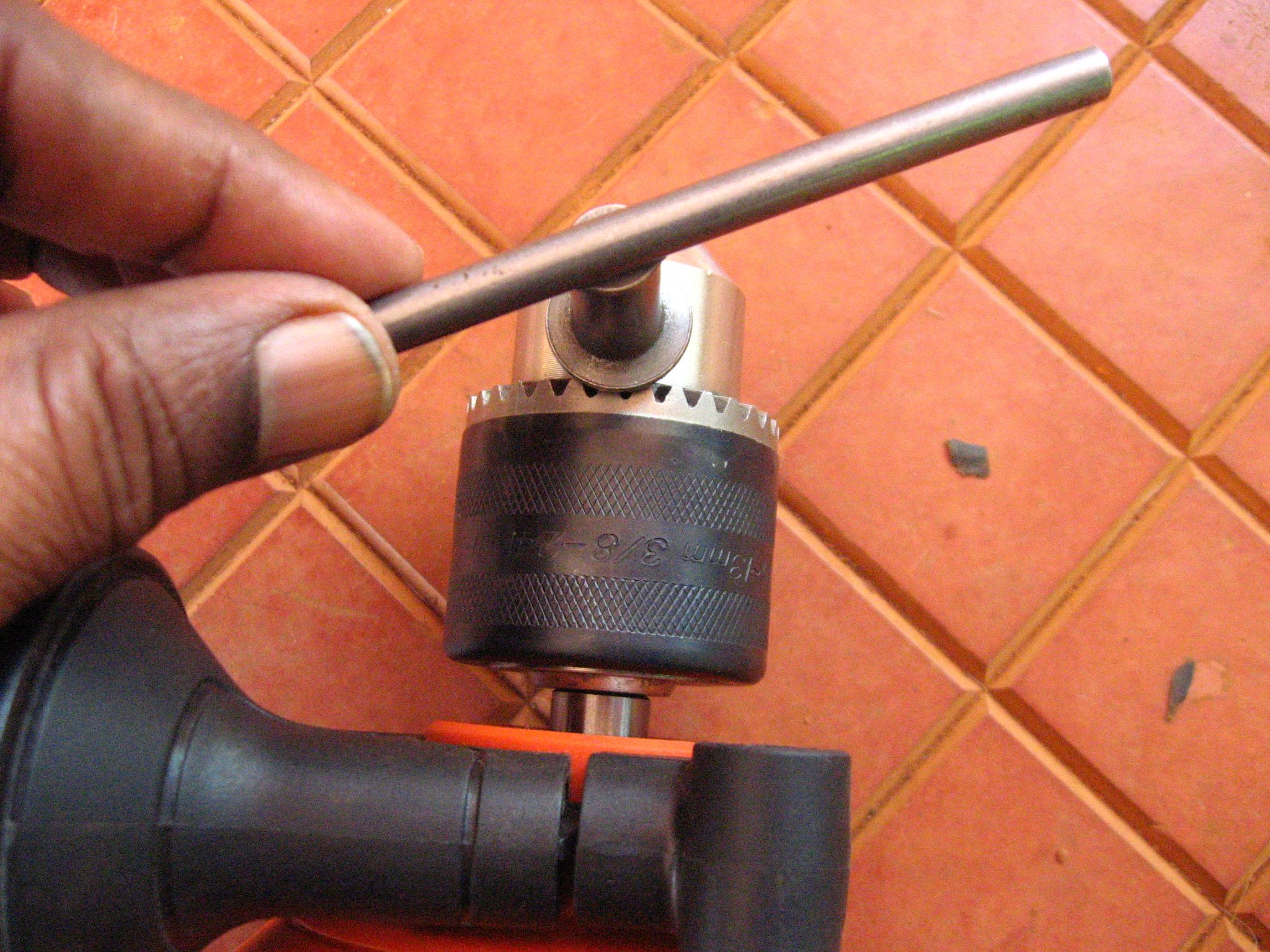 How to Make a Weed Cutter Tool Which Can Be Attached With a Variable