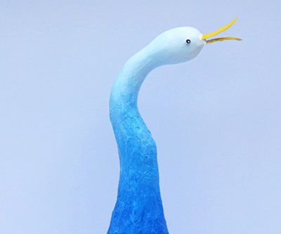 How to Reuse Plastic Bottle to Make Bird DIY Home Décor?