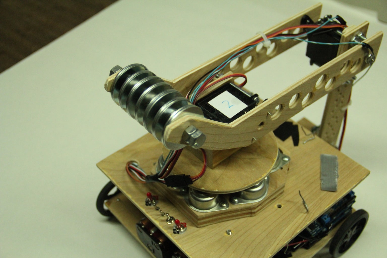 Robo-Mobile - a Homemade Bluetooth Robot