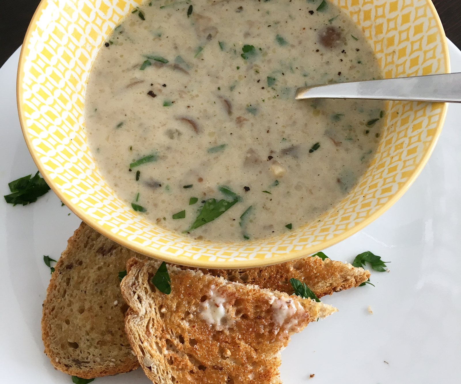 Light and Creamy Mushroom Soup
