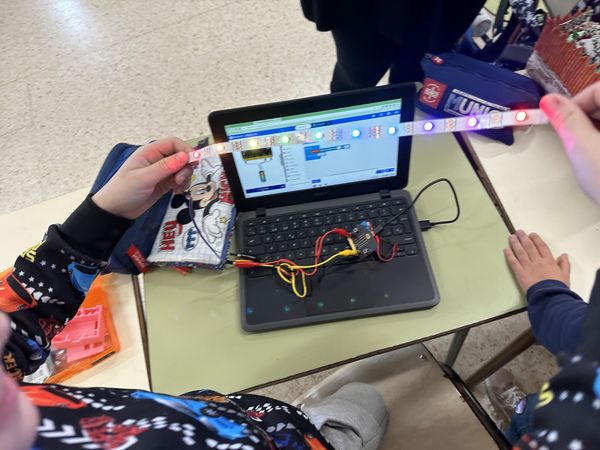 Sustainable Houses With Tinkercad and Micro:bit : 7 Steps (with ...