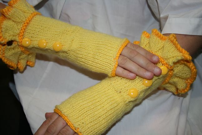 Victorian Inspired Fingerless Mittens
