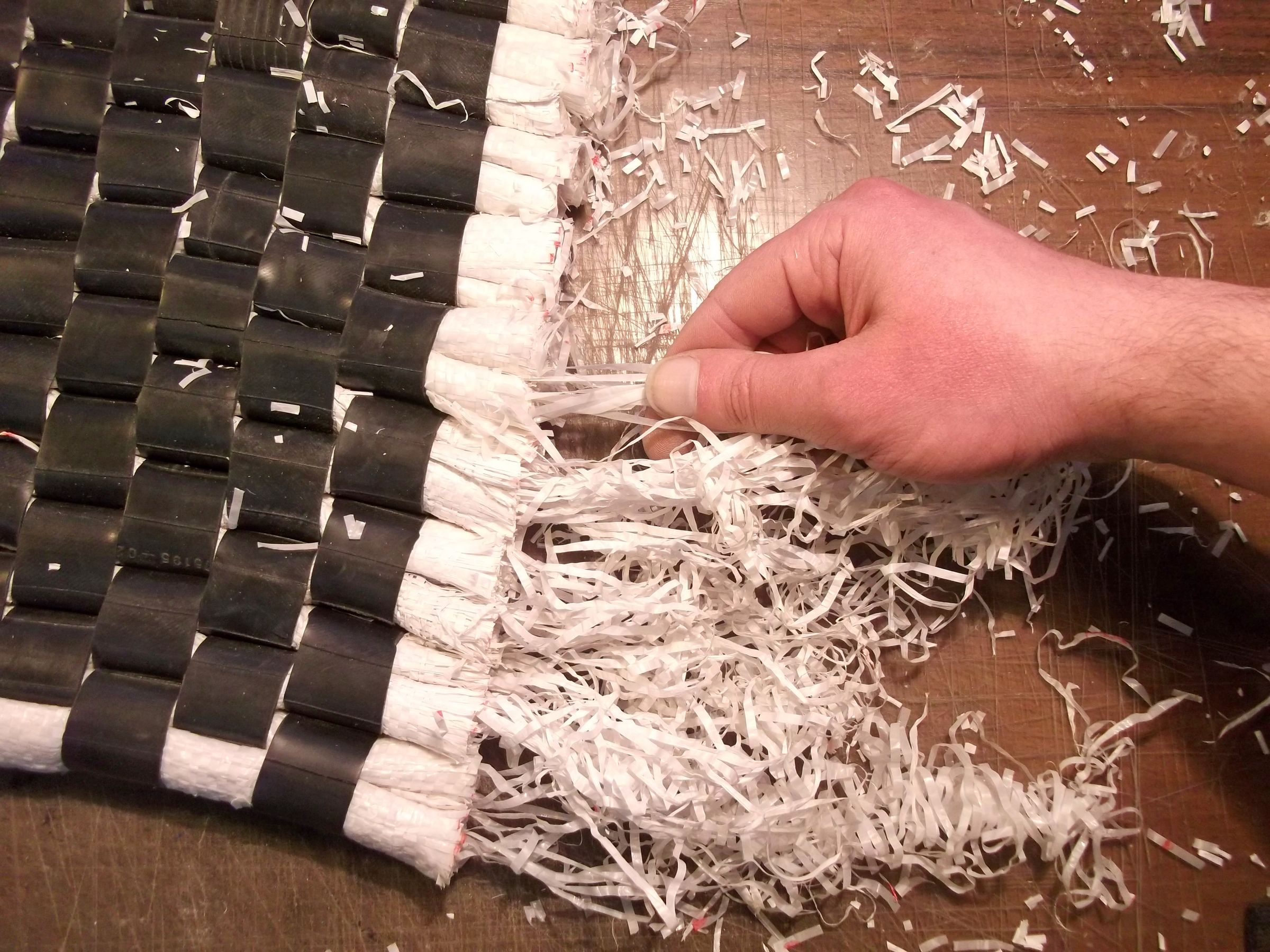 Inner Tubes + Plastic Bags Woven Rug #2 : 13 Steps - Instructables