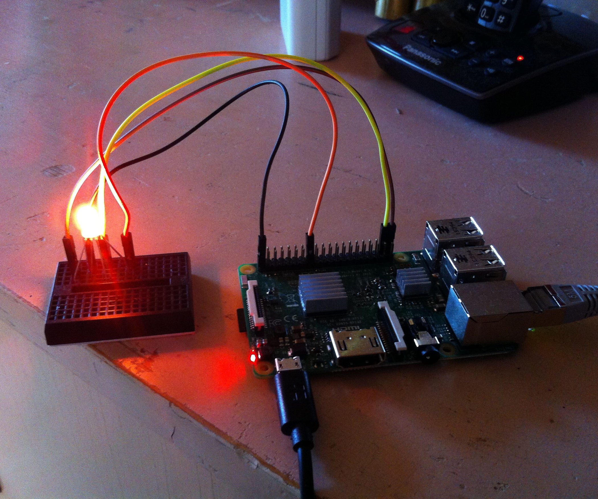 Raspberry Pi 3: RGB LED Color Effect With PWM : 4 Steps - Instructables