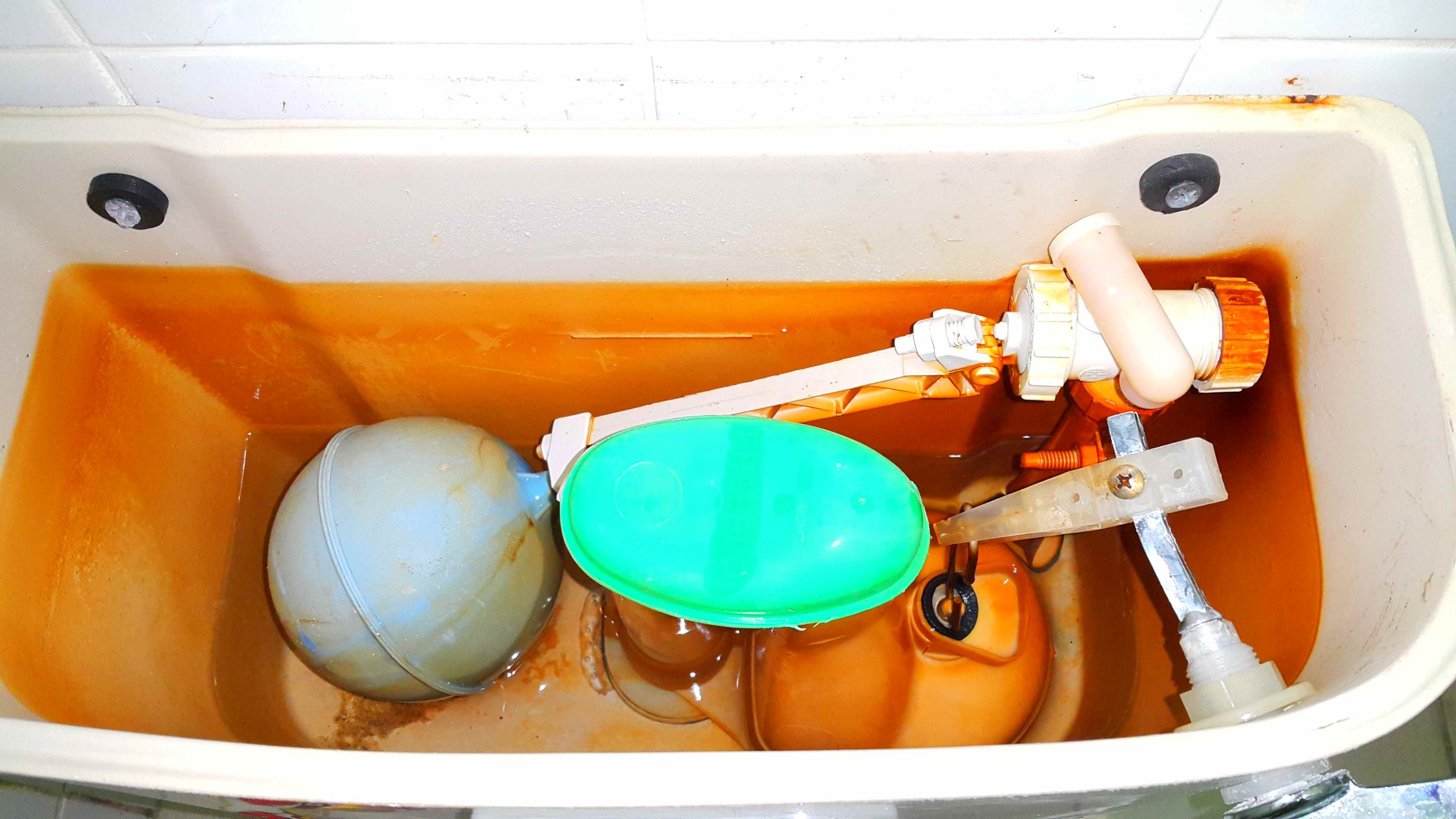 Replacing a Toilet Tank Float Valve. 6 Steps (with Pictures