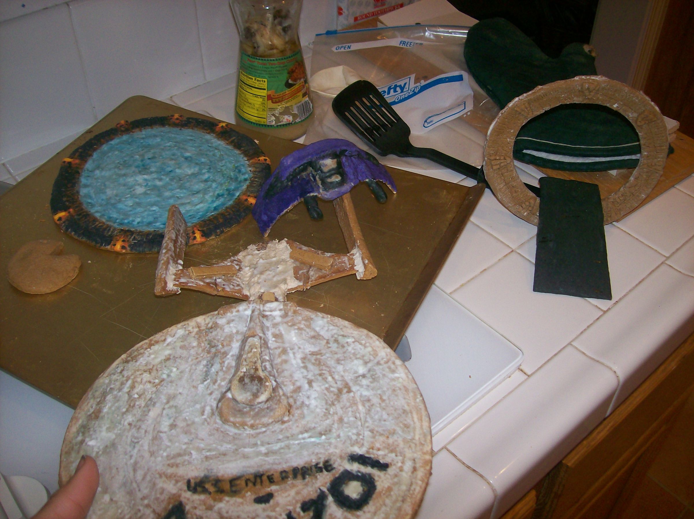 SciFi Gingerbread Art--100% Edible!
