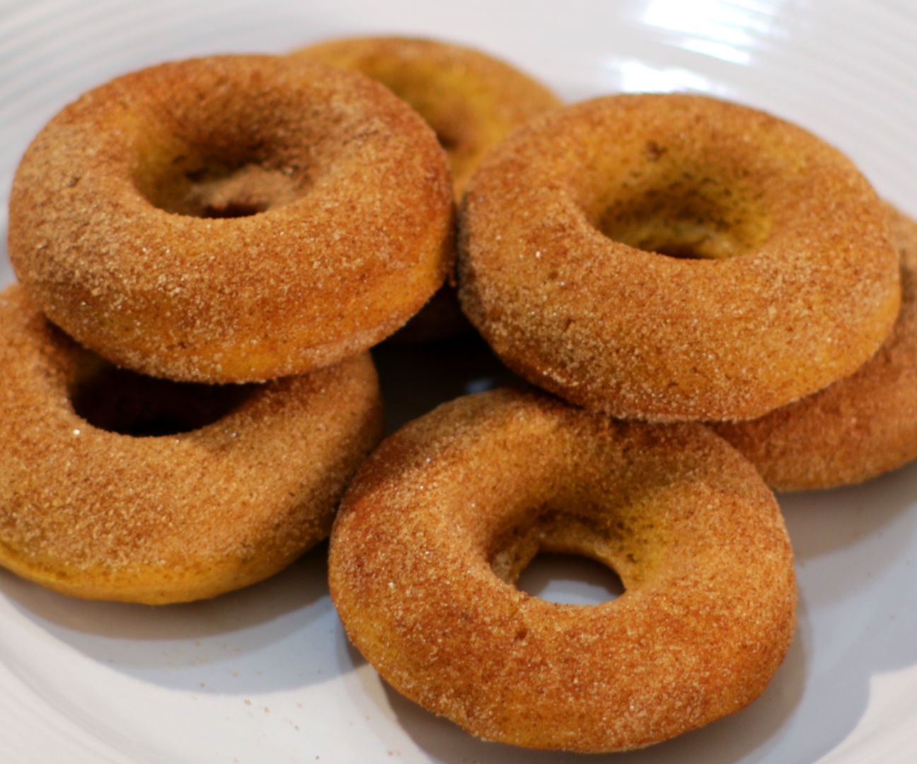Pumpkin Cake Donuts