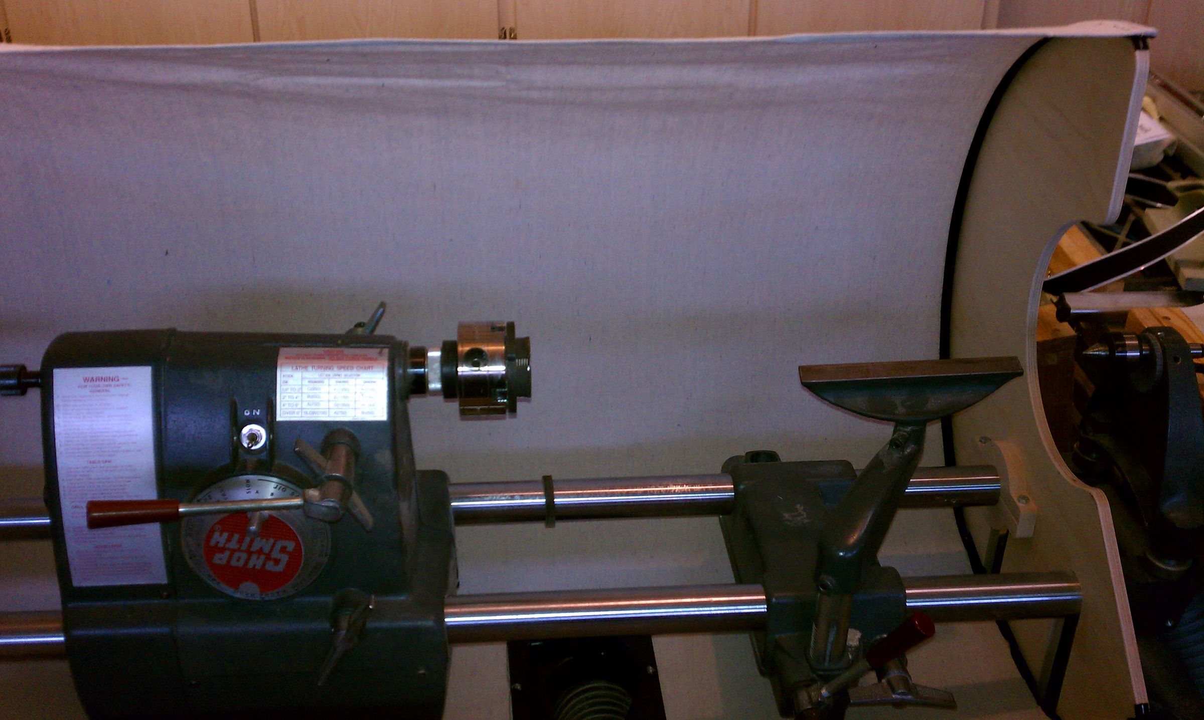 How to Control Sawdust on a Shopsmith Lathe
