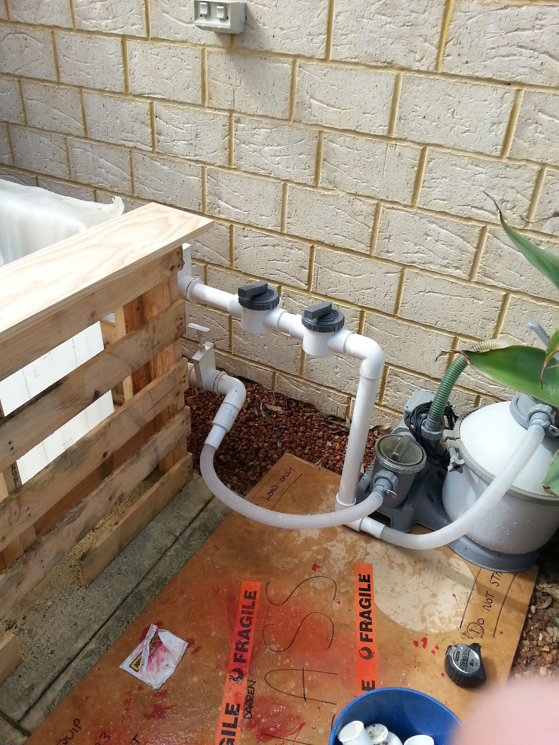 IBC Above Ground Plunge Pool : 9 Steps (with Pictures) - Instructables