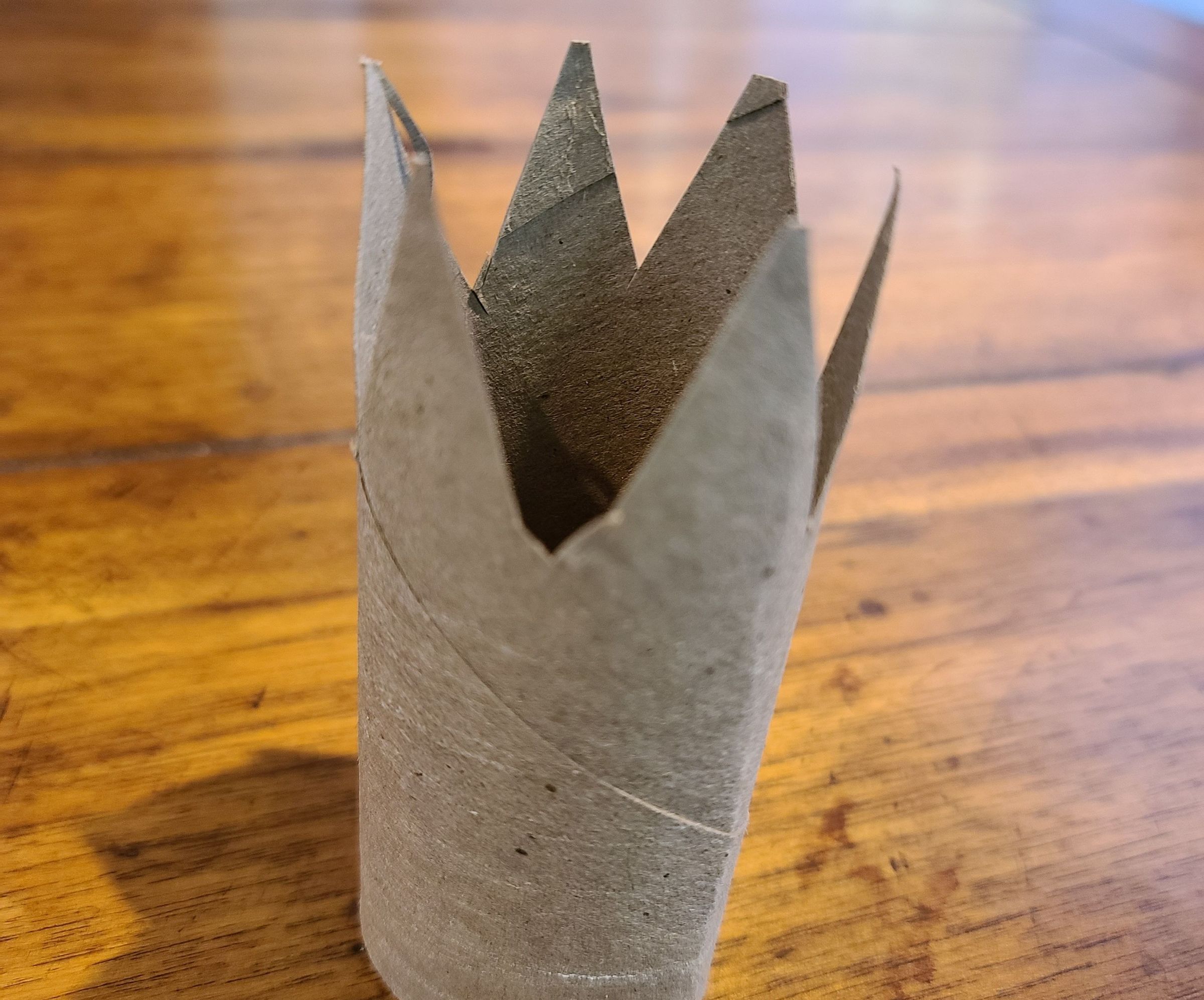 Toilet Paper Crown 