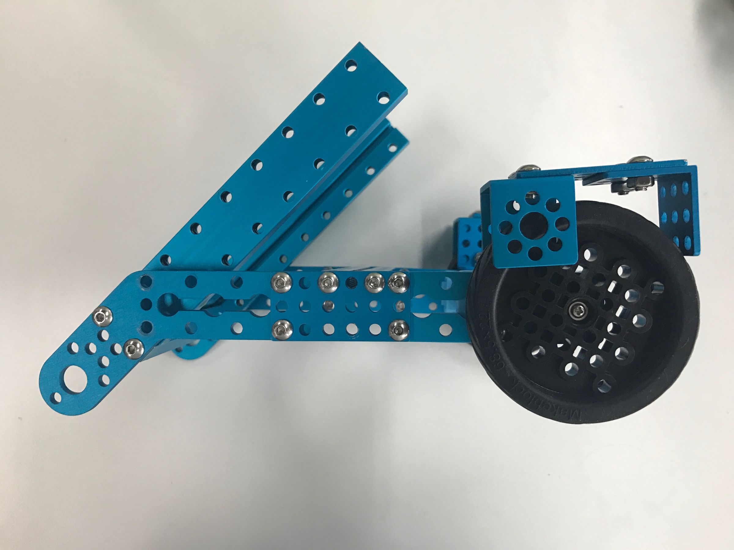 How to Build a Motorbike With Makeblock : 25 Steps (with Pictures ...