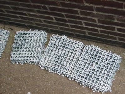 Prep and Paint the Boxwood Foliage