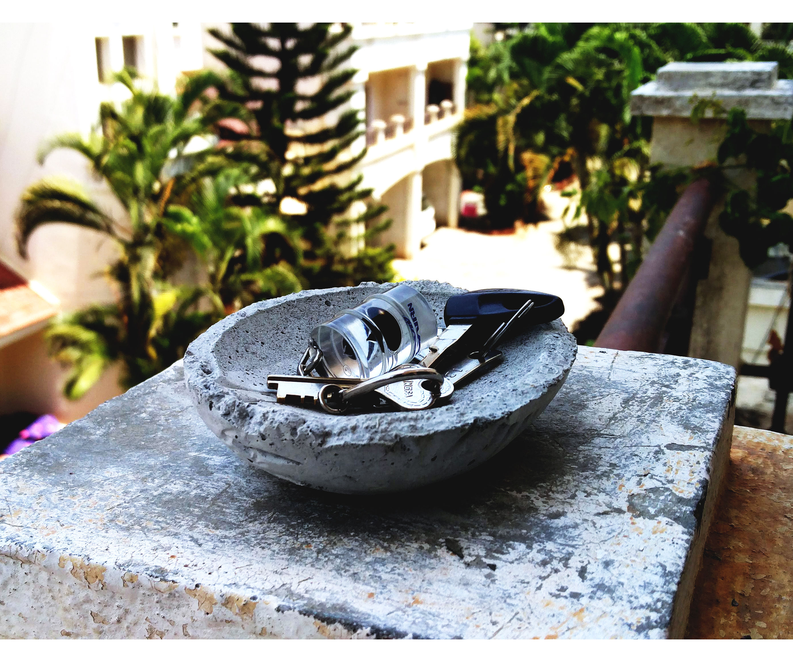 Cement Casted Key Bowl