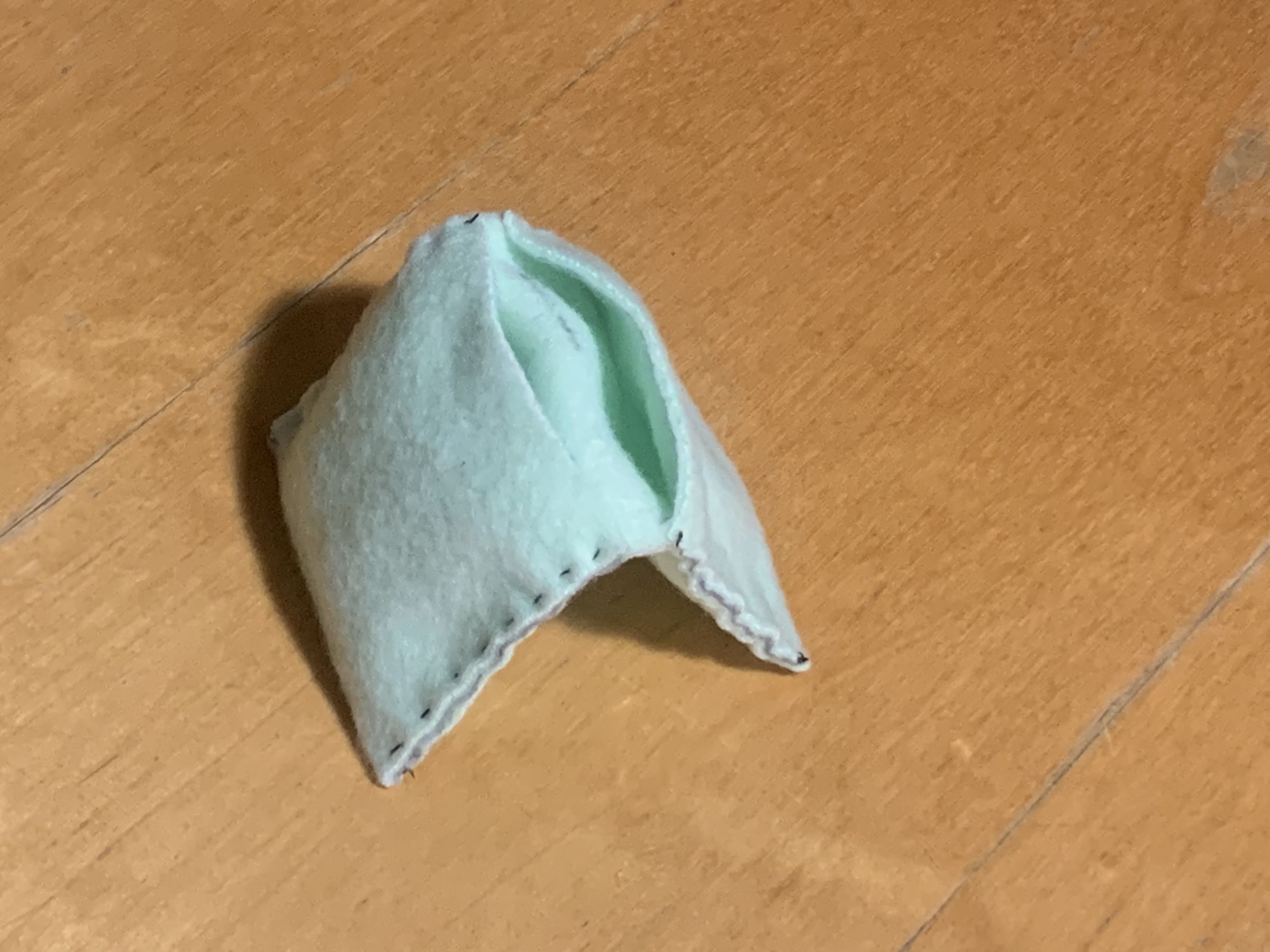 Halfmitten for Touchless Transactions. 3 Steps Instructables