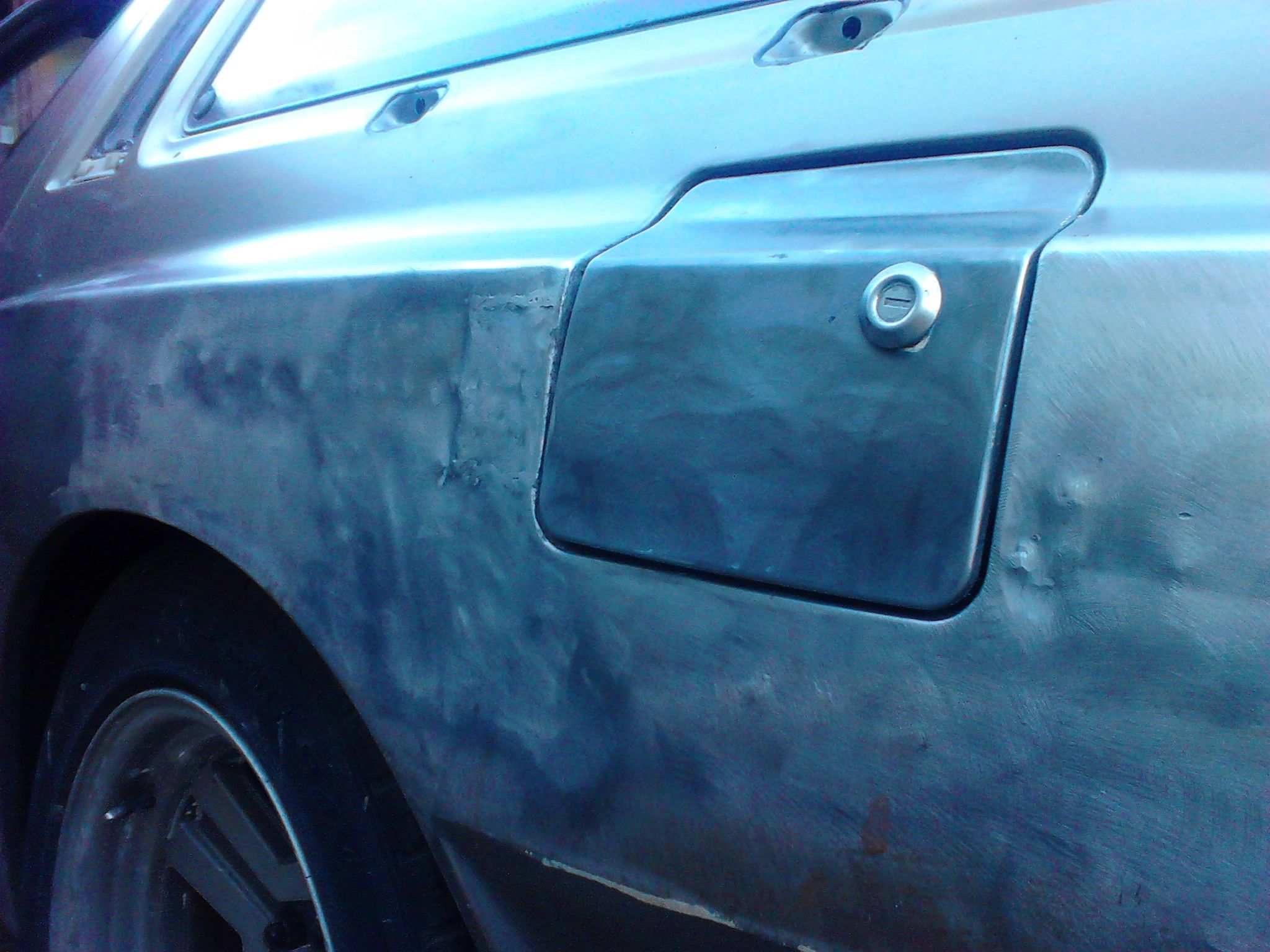 Unconventional Repairs With Bondo and Super Glue. Instructables