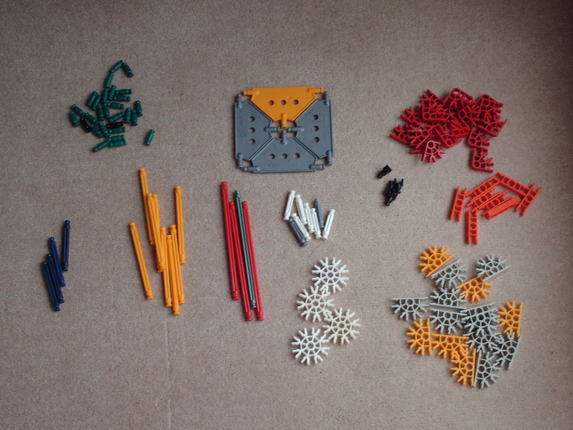 Knex Basket/Funnel 4 Steps Instructables