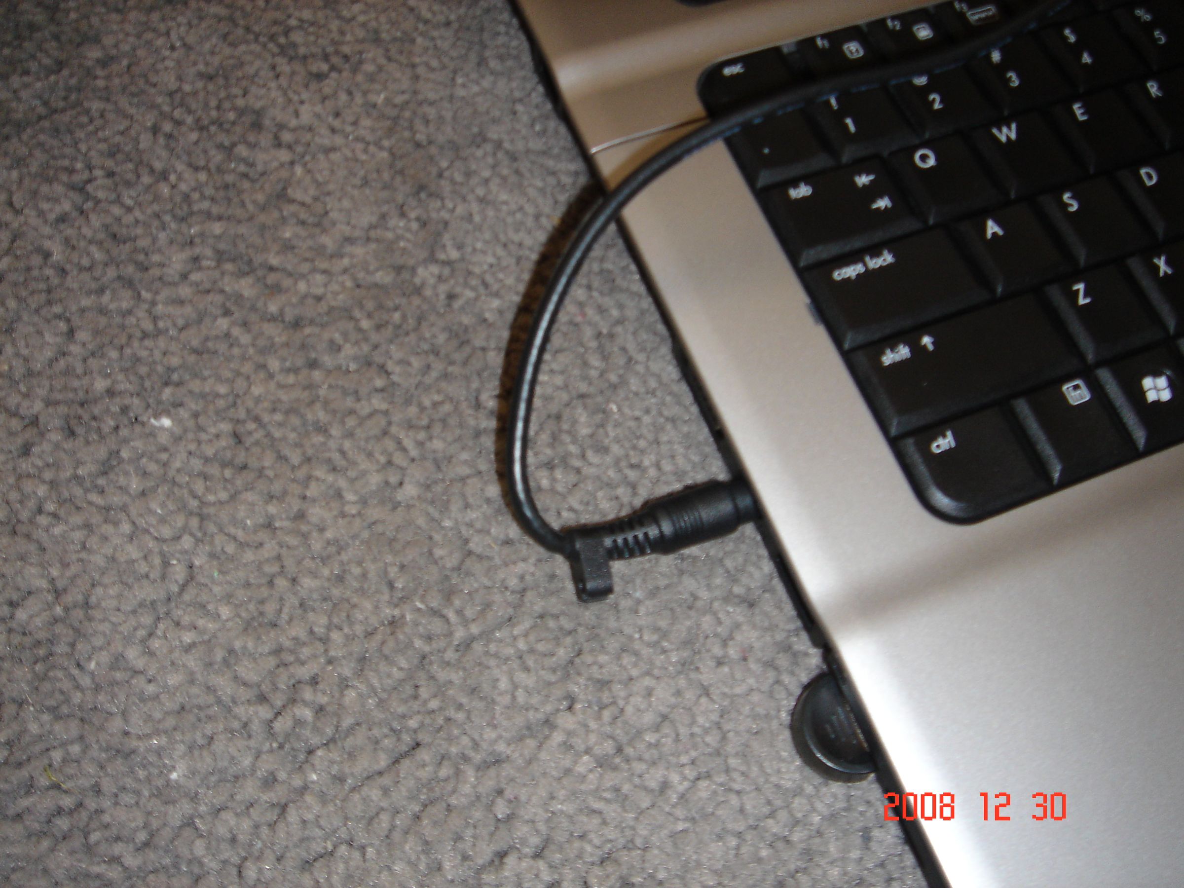 90 Degree Laptop Power Cord