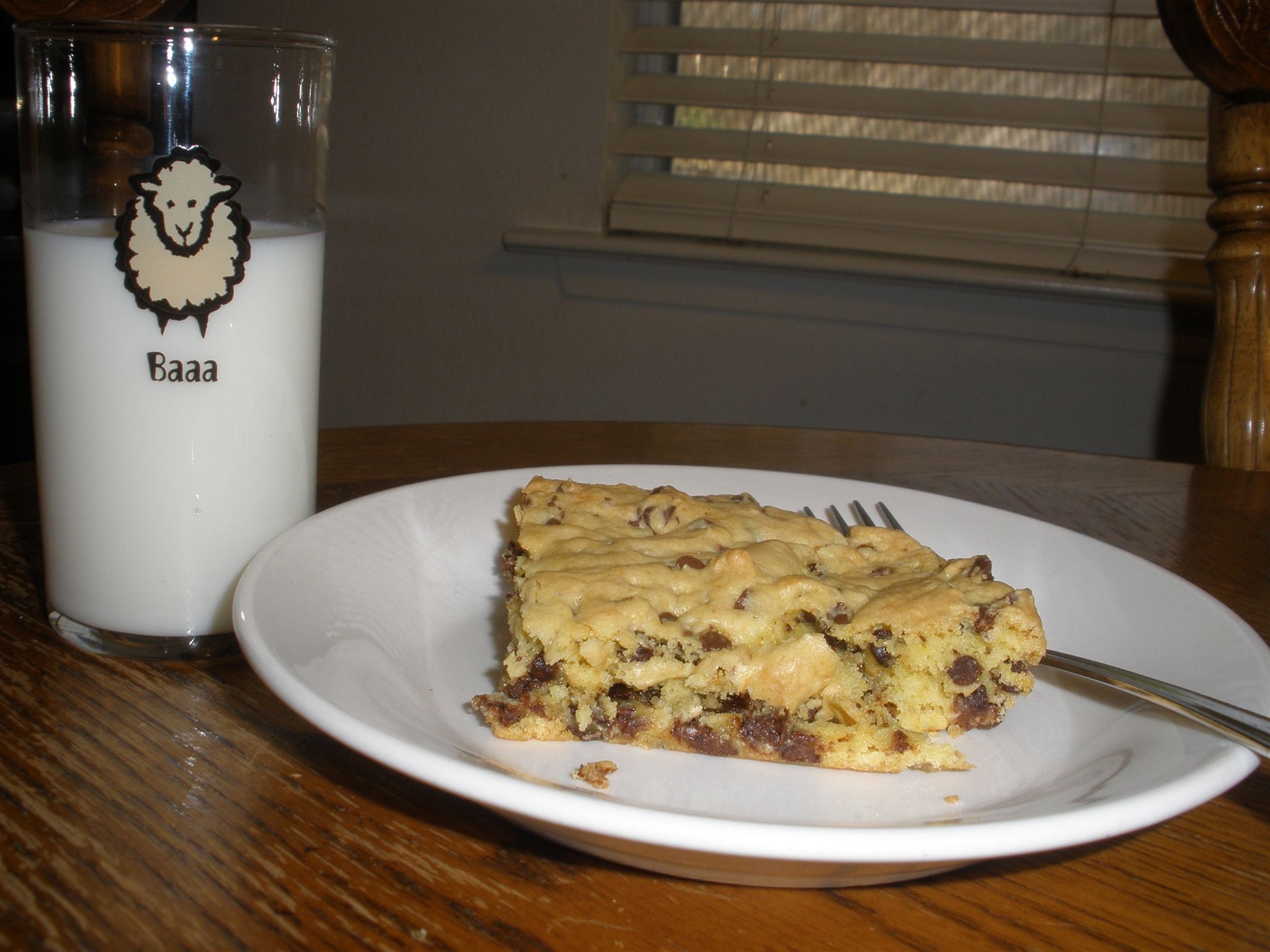 Chocolate Chip Cookie Cake