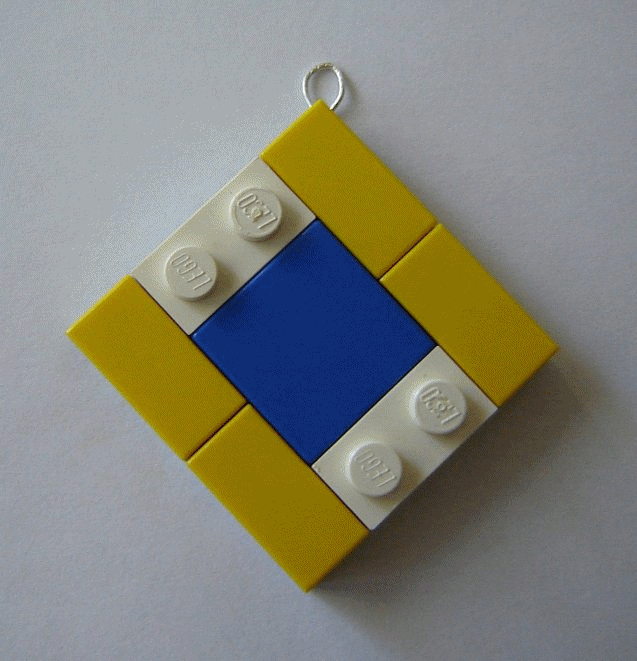 Simple Lego Necklace