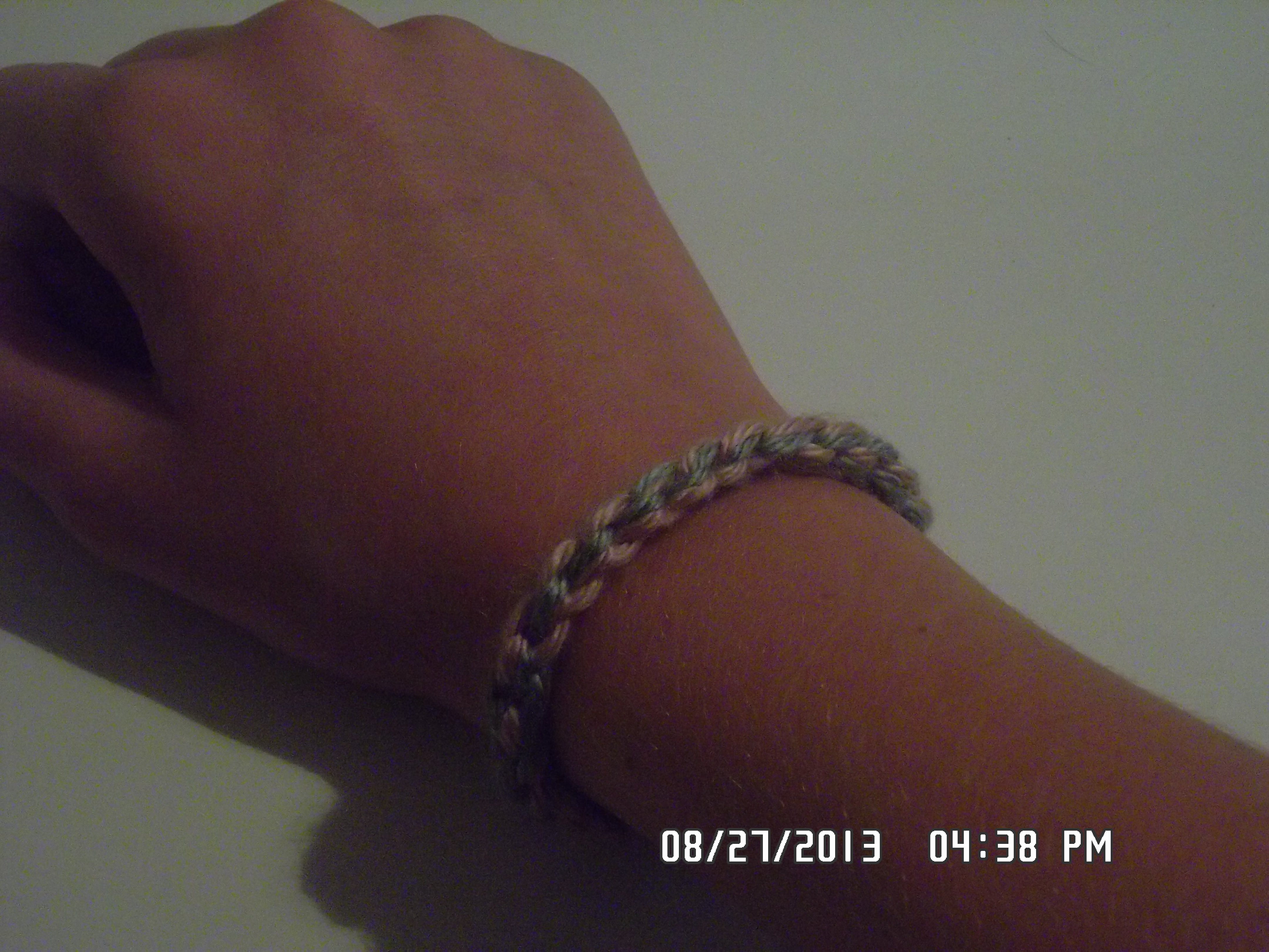 How to Make a Crochet Bracelet