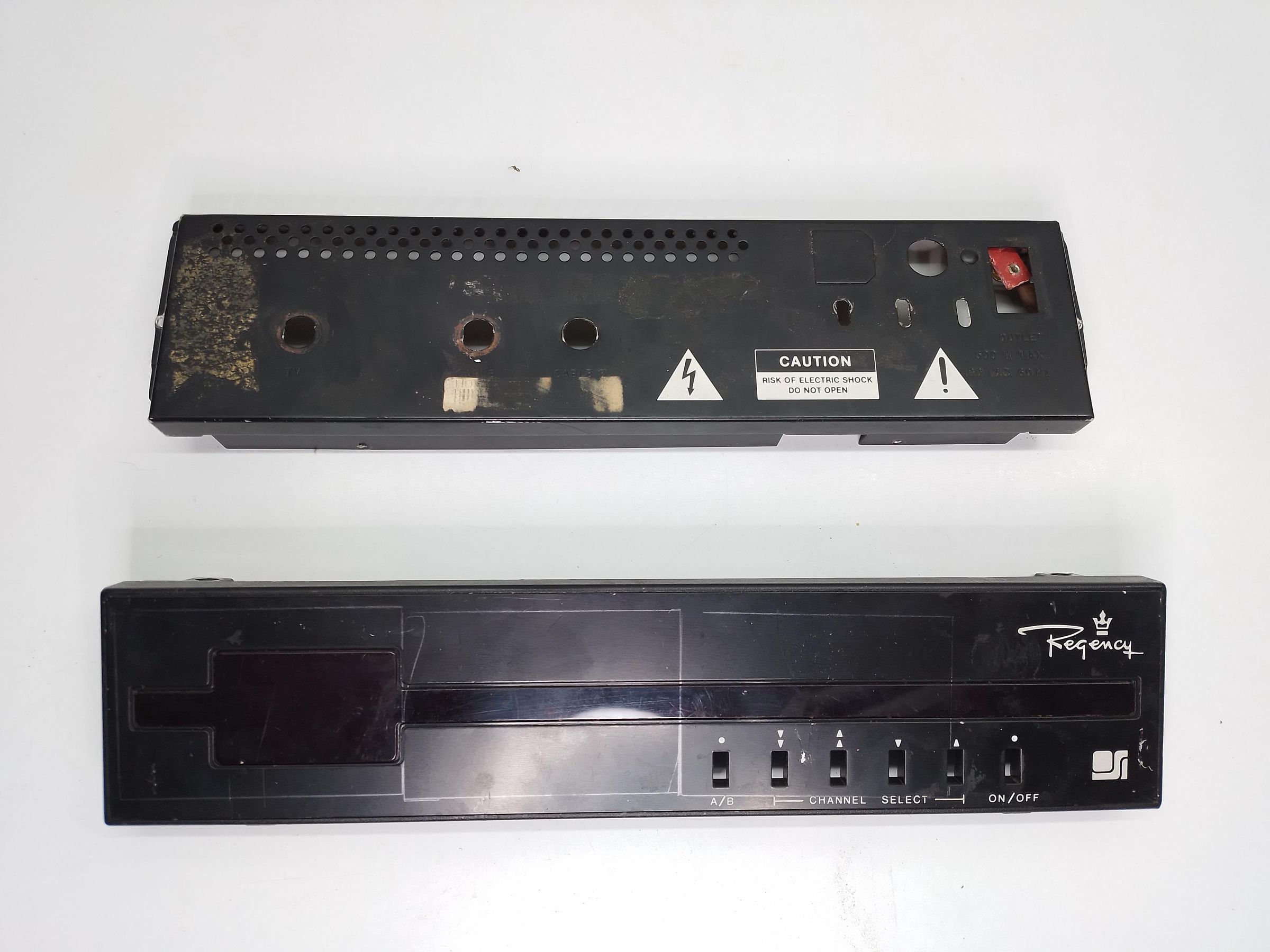 DIY Power Conditioner for Audio Built From an Old Cable Box 6 Steps