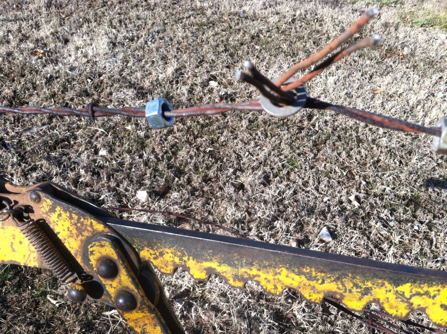 SPLICING BARBED WIRE SAFELY 5 Steps Instructables