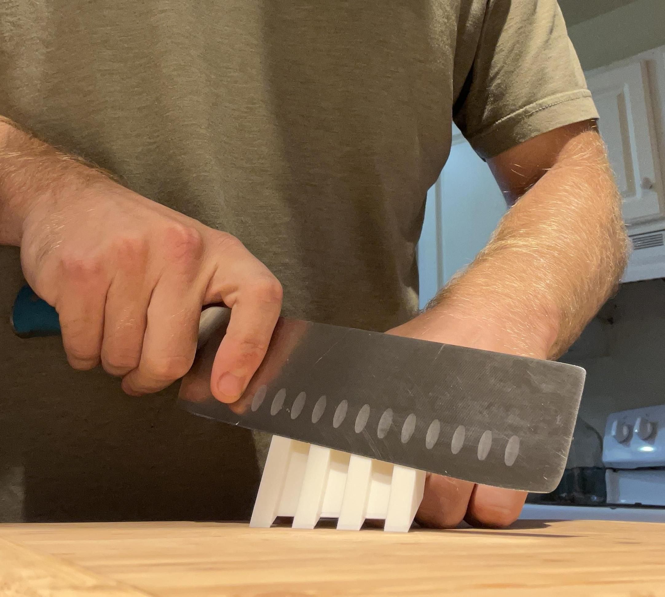 Easy-Chop Finger Guard