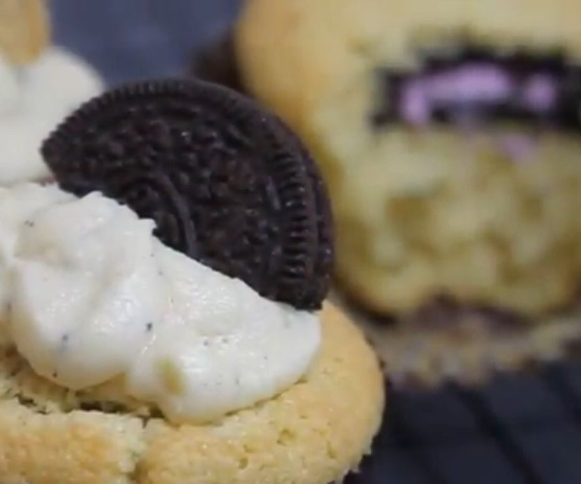 Oreo Stuffed Cupcakes - 2 Ways