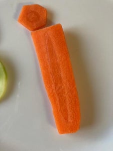 Cutting the Carrot Pieces