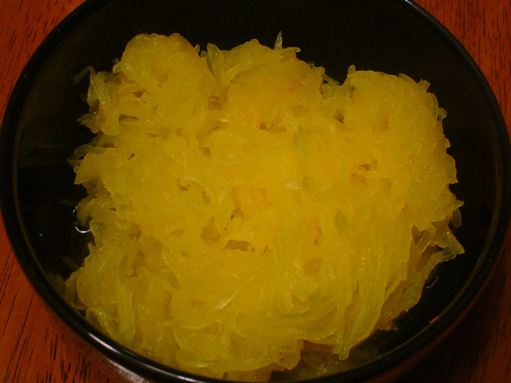 [Collegiate Meals] How to Prep Cook and Eat Spaghetti Squash